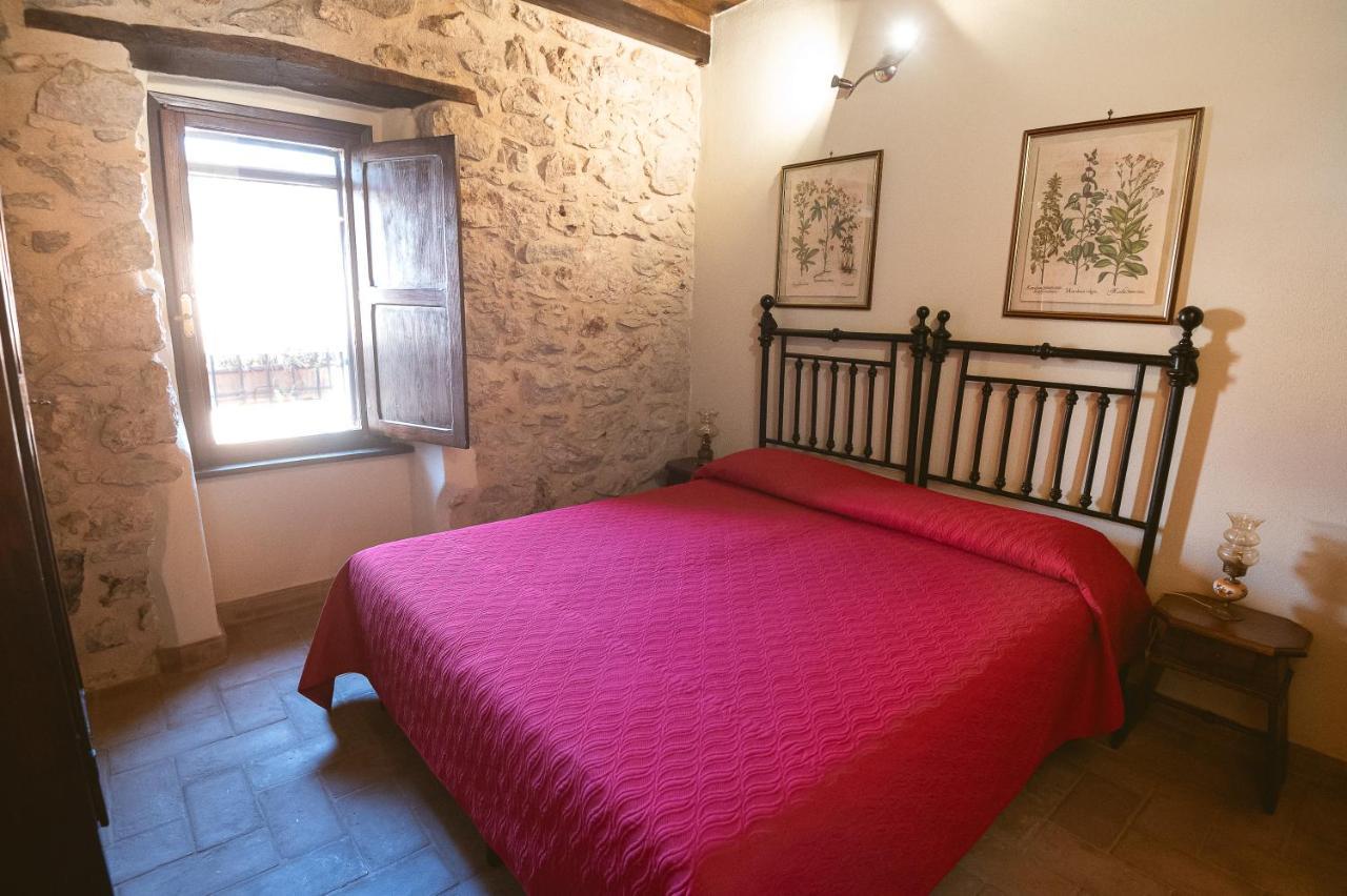 Bed and Breakfast Nena Al Borgo Castello Pico Экстерьер фото